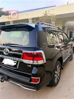 تويوتا لاندكروزر